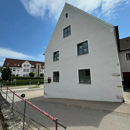 Style-Getaway Am Woernitzstrand Harburg  Exterior foto